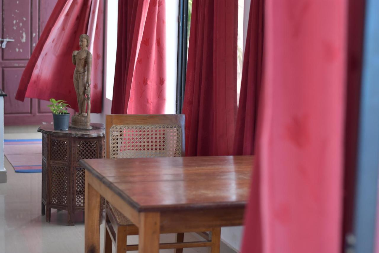 Packbag Beach Hotel Kovalam Luaran gambar